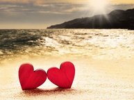 Tweelingzielen: twee harten op het strand