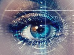 Een groot oog leert aura's zien