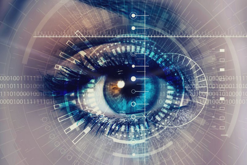 Een groot oog leert aura's zien